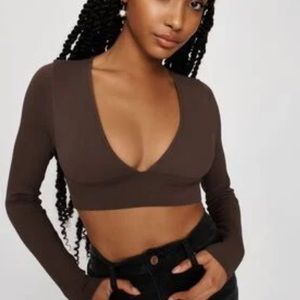 Garage seamless plunge top